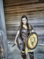 61b5ccb2a2738dff24c0ee70806772de--skyrim-cosplay-amazing-cosplay.jpg