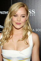 ABBIE-CORNISH-at-Seven-Psychopaths-Premiere-in-New-York-4.jpg