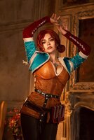 Triss-Merigold-Klainka-Fox-The-Witcher-3-Hentai-Cosplay-5.jpg