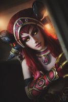 Alexstrasza and Krasus 06.jpg