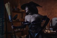 Aphrodite (Aphra Cadabra Skin) cosplay 12.jpg