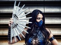 this-epic-kitana-cosplay-obviously-wins-with-a-flawless-victory-1.jpg